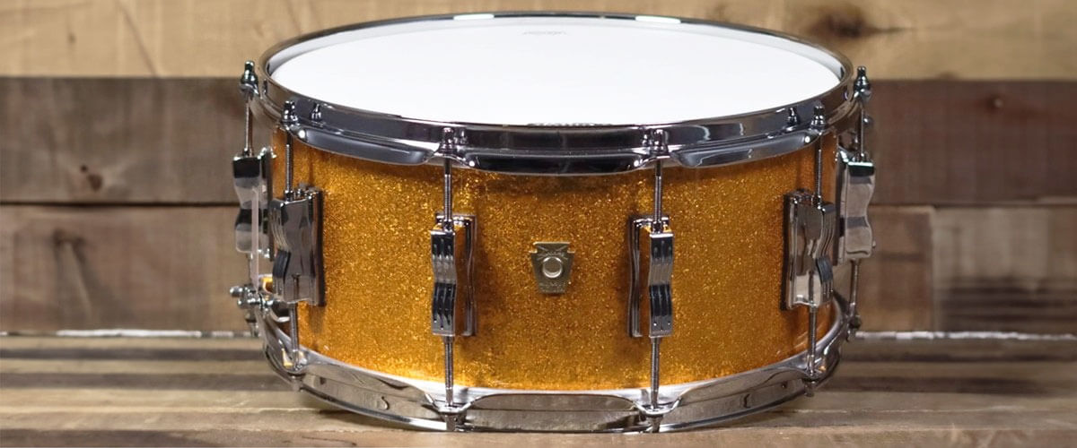 comparative analysis: maple vs mahogany drums